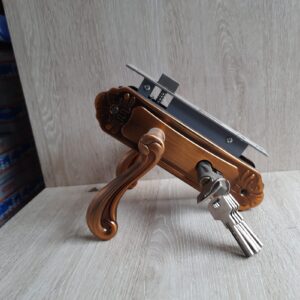 Door Lock - Moment - Image 4