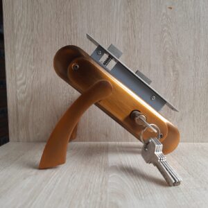 Door Lock - Moment - Image 6