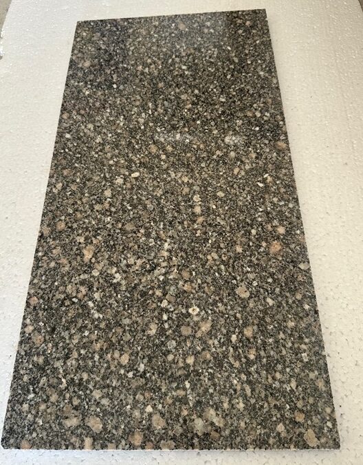 gandola-egyptian-granite-polished-tiles-3-1012595-b